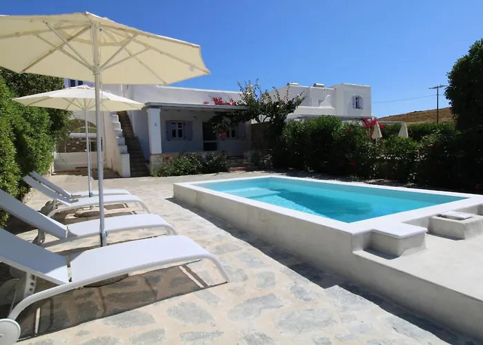 Blue Xenia - 2 * Chrisi Akti (Paros)