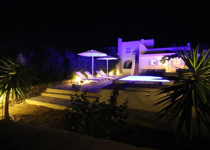 Blue Xenia - 2 Chrisi Akti (Paros)